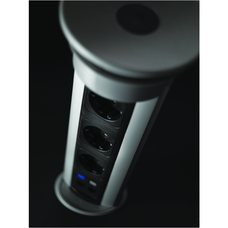 Встраиваемая розетка Versaelite (3 силовые розетки +1USB 5V), хром-глян.черный ASA